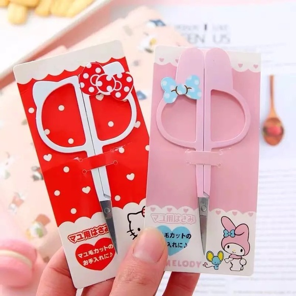 Eyebrow trimmer scissors small bow cartoon hello Kitty my melody pink red white - Picture 10 of 11